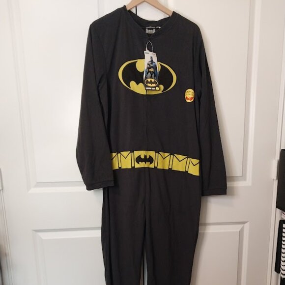 DC Comic Batman Onesie - Picture 1 of 8